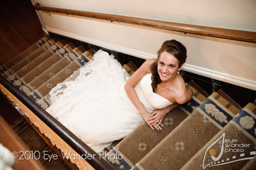 bridal portraits Oak Alley plantation