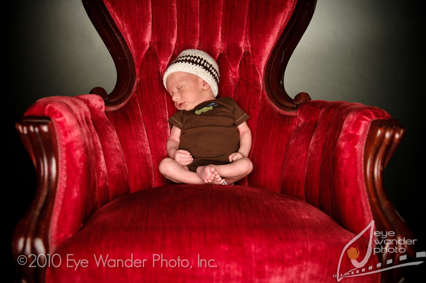 red chair photography in Baton Rouge studio