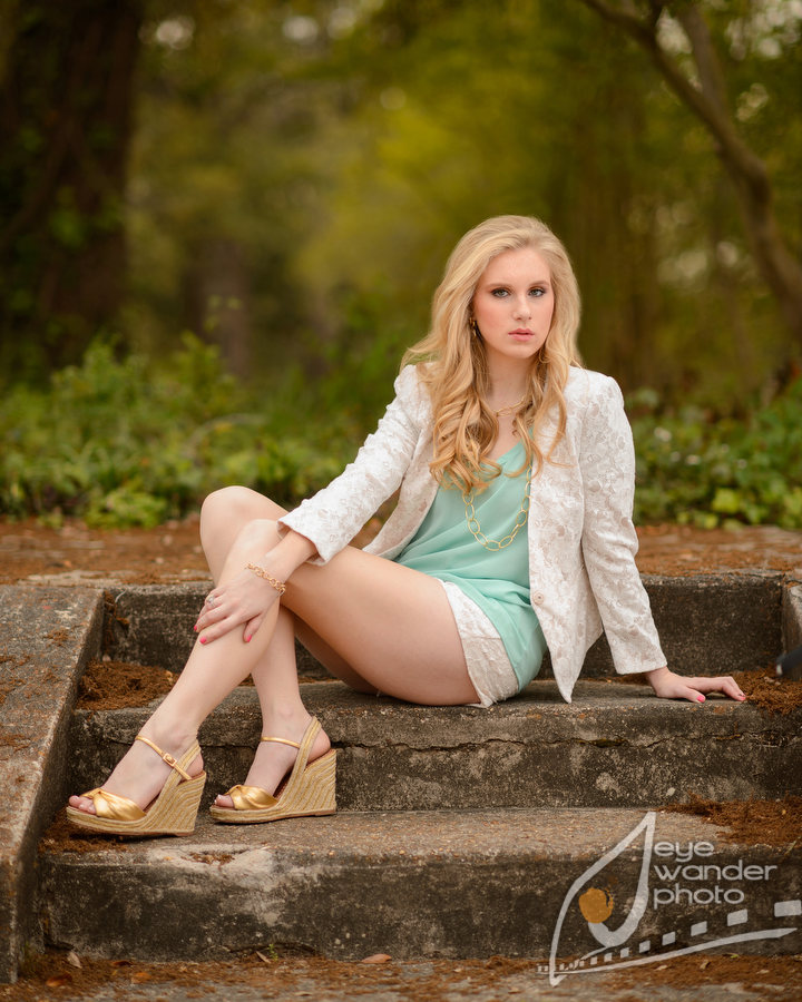 outdoors natural light high school senior photos