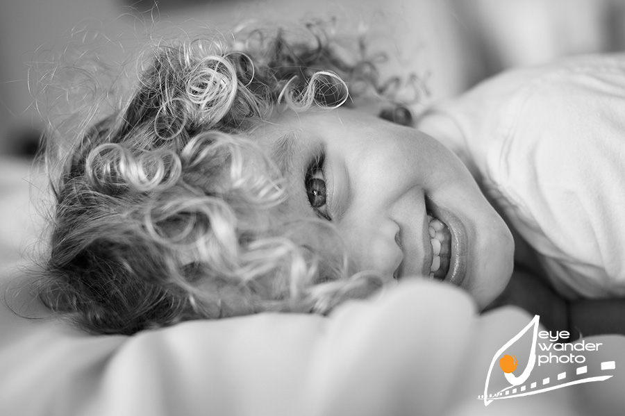 B&W kid pictures in La Jolla