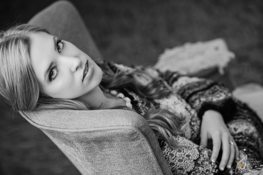 chair-sweater-comfy-senior